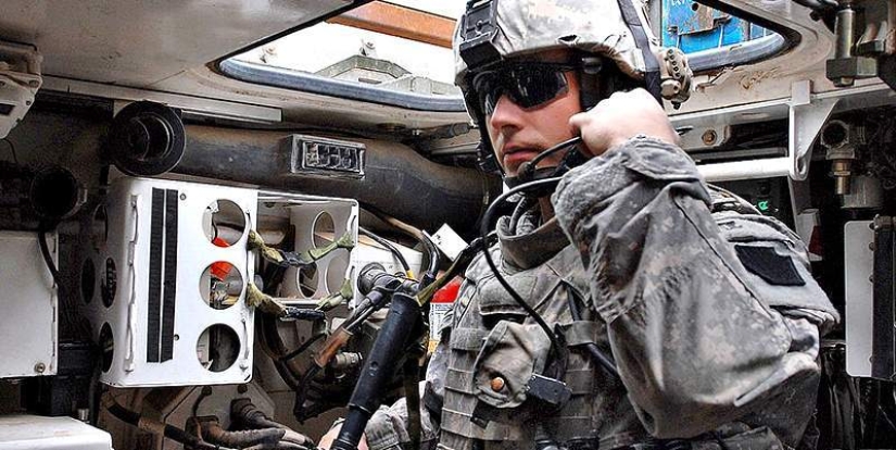 "Fuego en el agujero!": más tonto error militar expresiones "Fuego en el agujero!": más tonto error militar expresiones