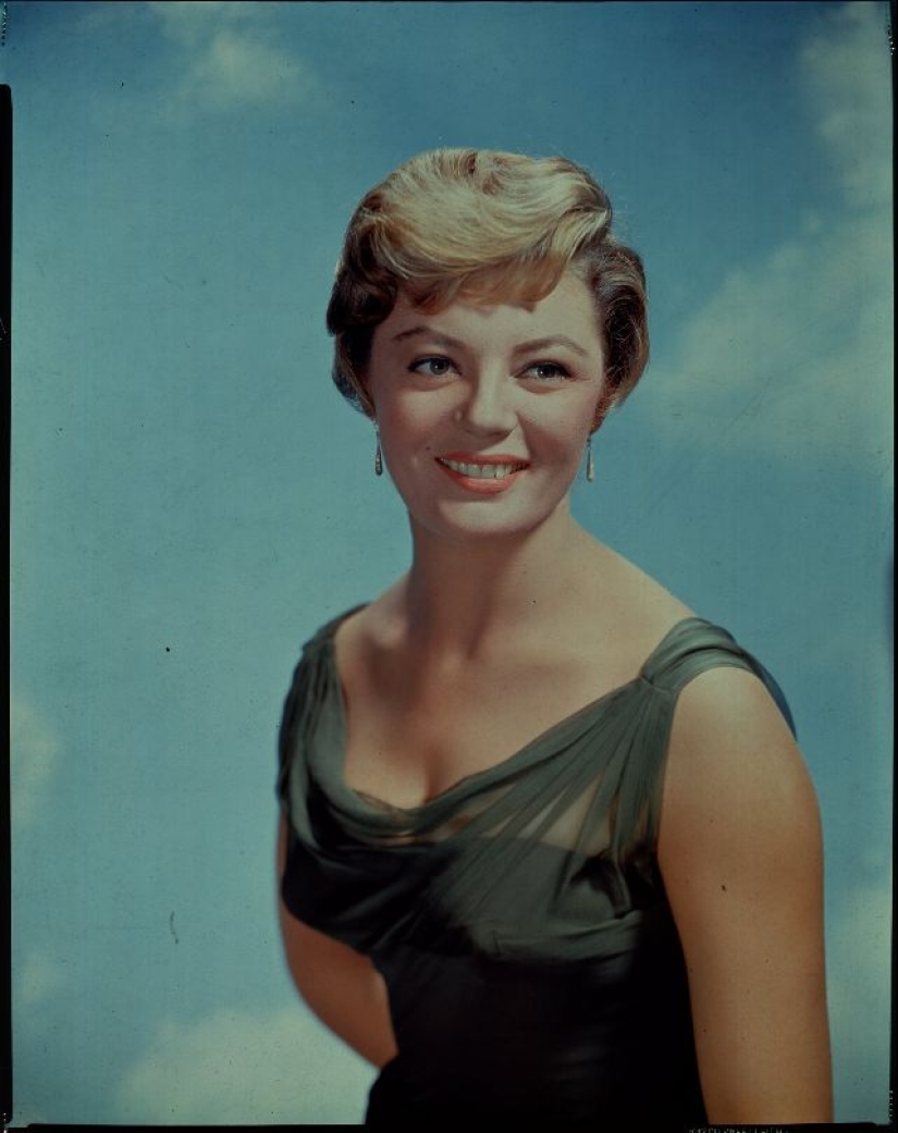 Gentlemen prefer blondes: 17 star beauties from the 50s, for whom our grandfathers could pine