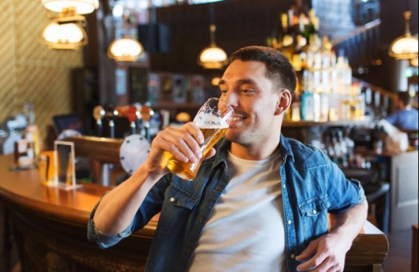 German scientists have explained why beer helps us to become happier German scientists have explained why beer helps us to become happier