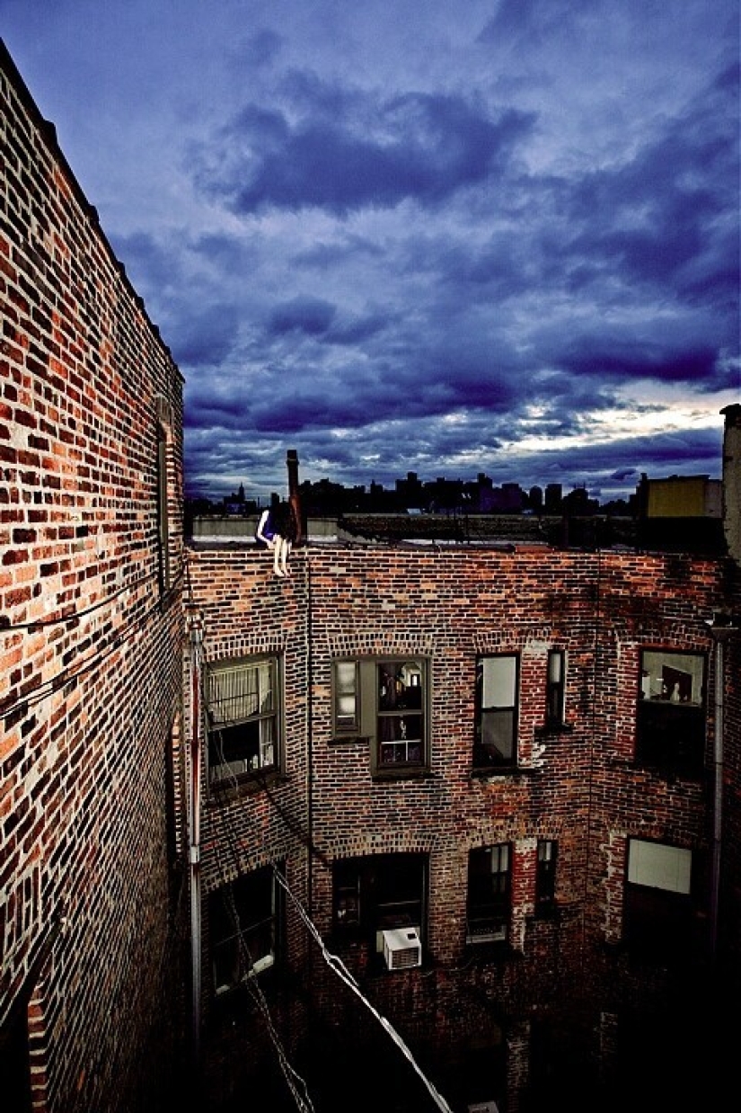 Girl on the Edge: Ahn Jung's Dizzying Self-Portraits