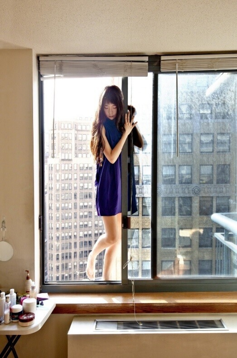 Girl on the Edge: Ahn Jung's Dizzying Self-Portraits