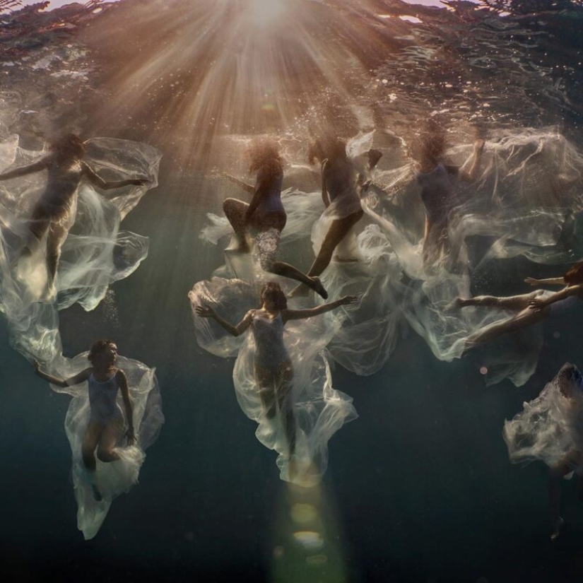 Girls under water in stunning pictures of freediver photographer Lexi Line