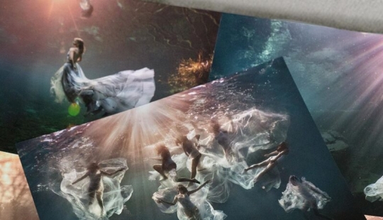 Girls under water in stunning pictures of freediver photographer Lexi Line Girls under water in stunning pictures of freediver photographer Lexi Line