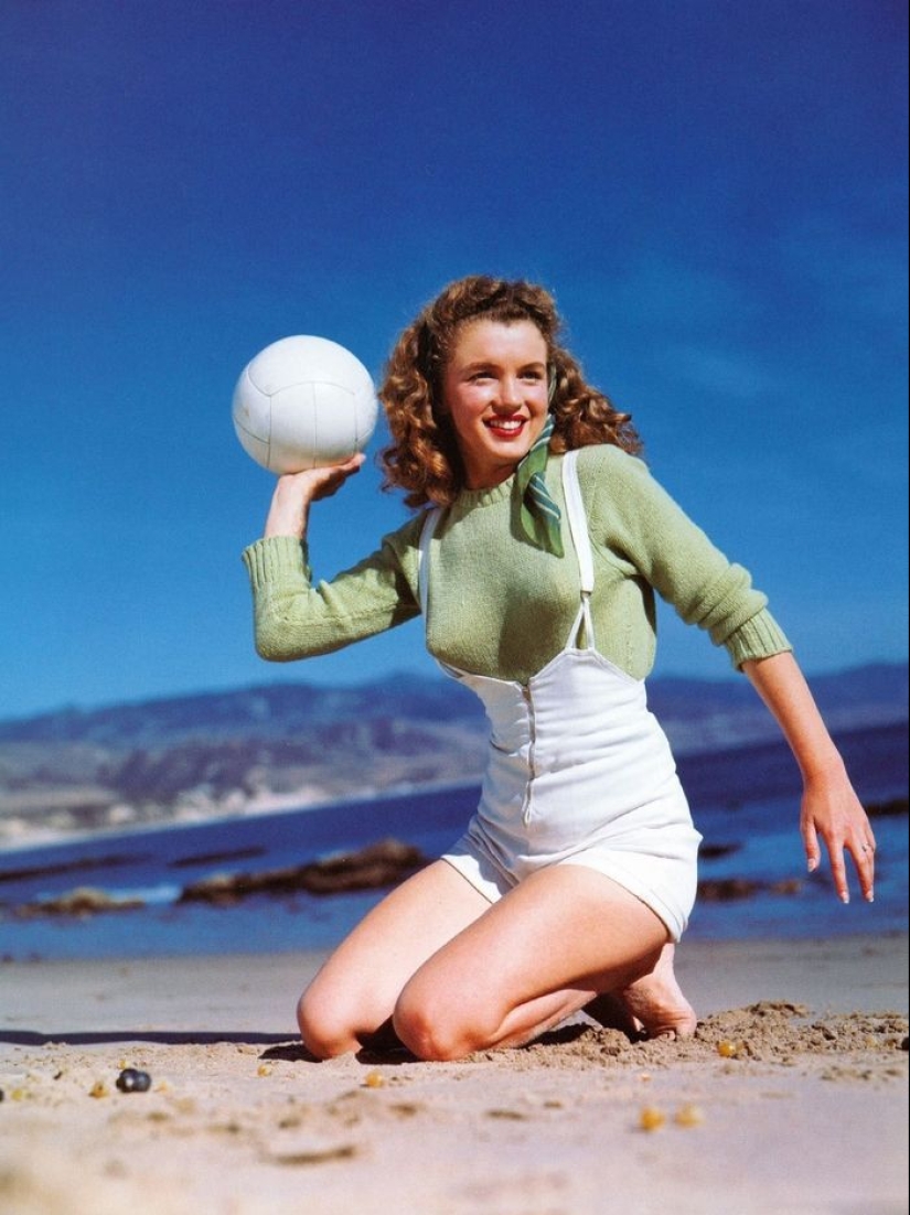 Glamorosos años 40 en color y excelente calidad Glamorosos años 40 en color y excelente calidad