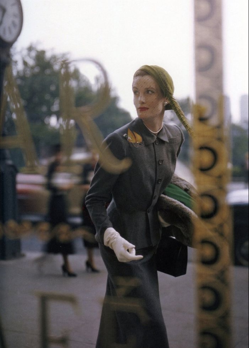 Glamorosos años 40 en color y excelente calidad Glamorosos años 40 en color y excelente calidad