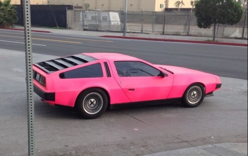 Greetings from the parallel universe: 25 ordinary things that look so unusual Greetings from the parallel universe: 25 ordinary things that look so unusual