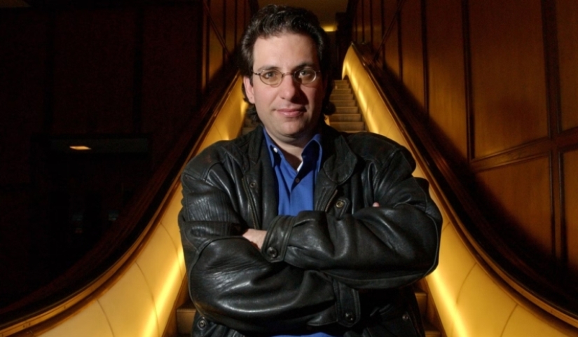Hacker Kevin Mitnick: From Enemy of the State to Defender of Cyberspace
