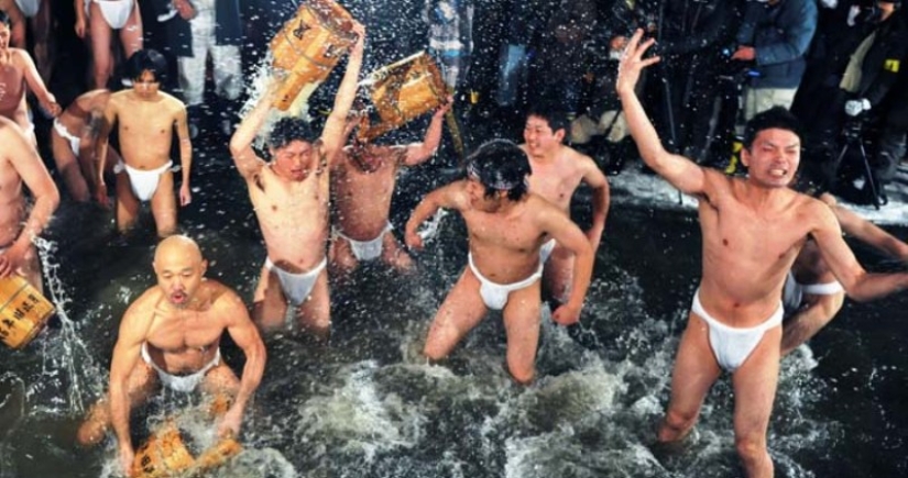 Hadaka matsuri – a celebration of naked men in Japan Hadaka matsuri – a celebration of naked men in Japan