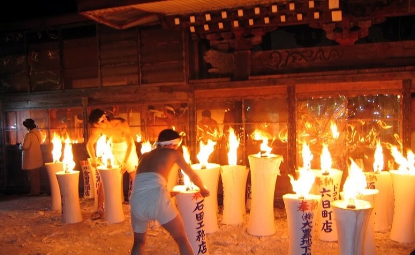 Hadaka matsuri – a celebration of naked men in Japan Hadaka matsuri – a celebration of naked men in Japan