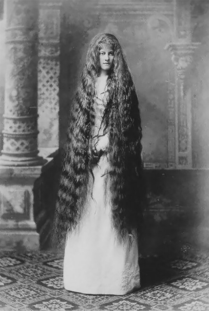 Hair lifetime: beauties of the Victorian era, which never had a haircut Hair lifetime: beauties of the Victorian era, which never had a haircut