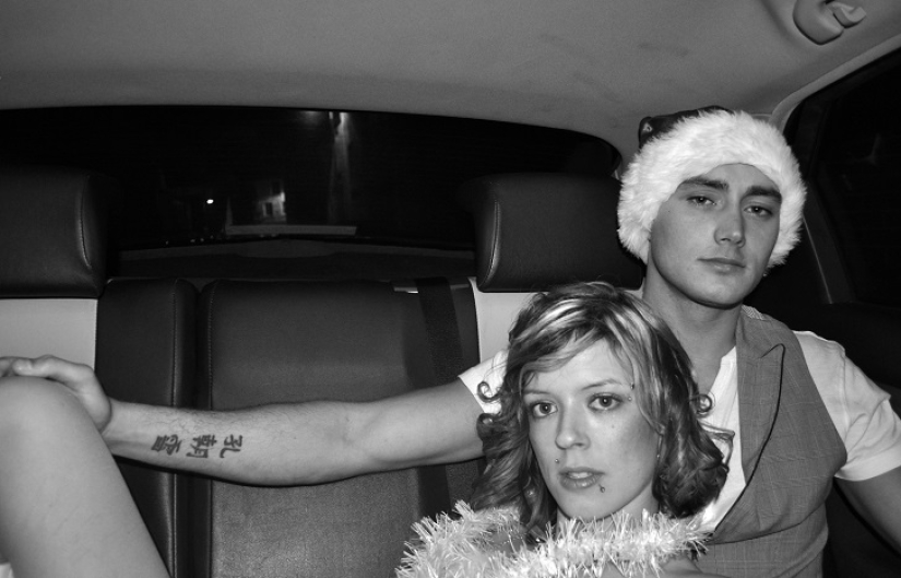 He sees the taxi driver? He sees the taxi driver?