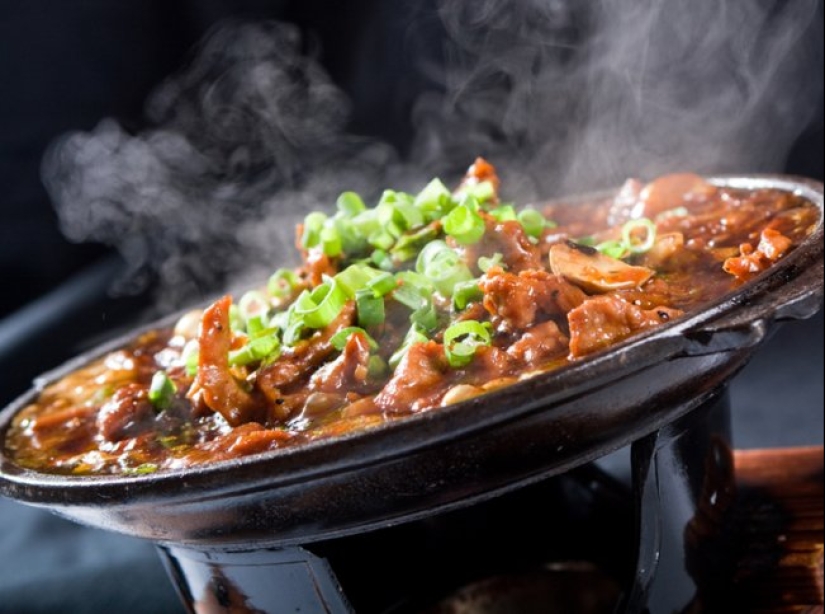 Heavy plates, music and more 8 ways to trick the brain and make food tastier