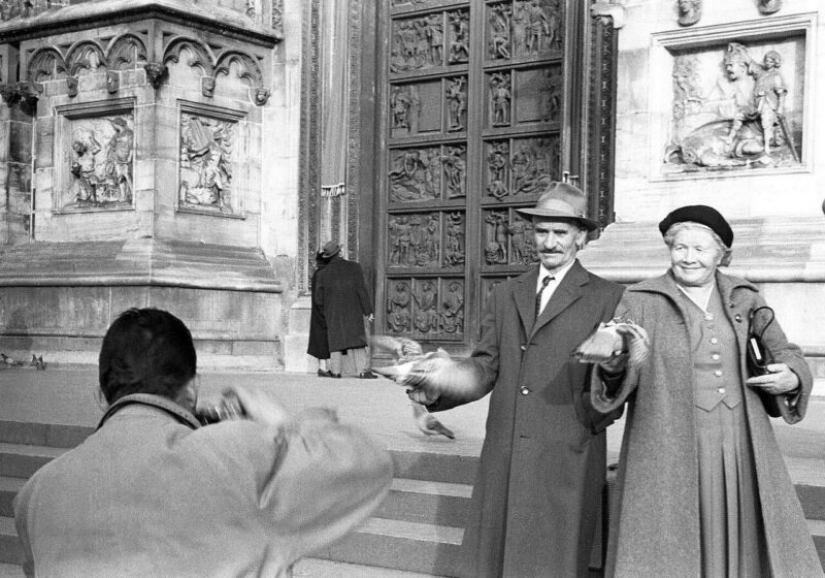 Hermosa Italia de los años 50 y 60 en marcos en blanco y negro de Paolo Di Paolo Hermosa Italia de los años 50 y 60 en marcos en blanco y negro de Paolo Di Paolo