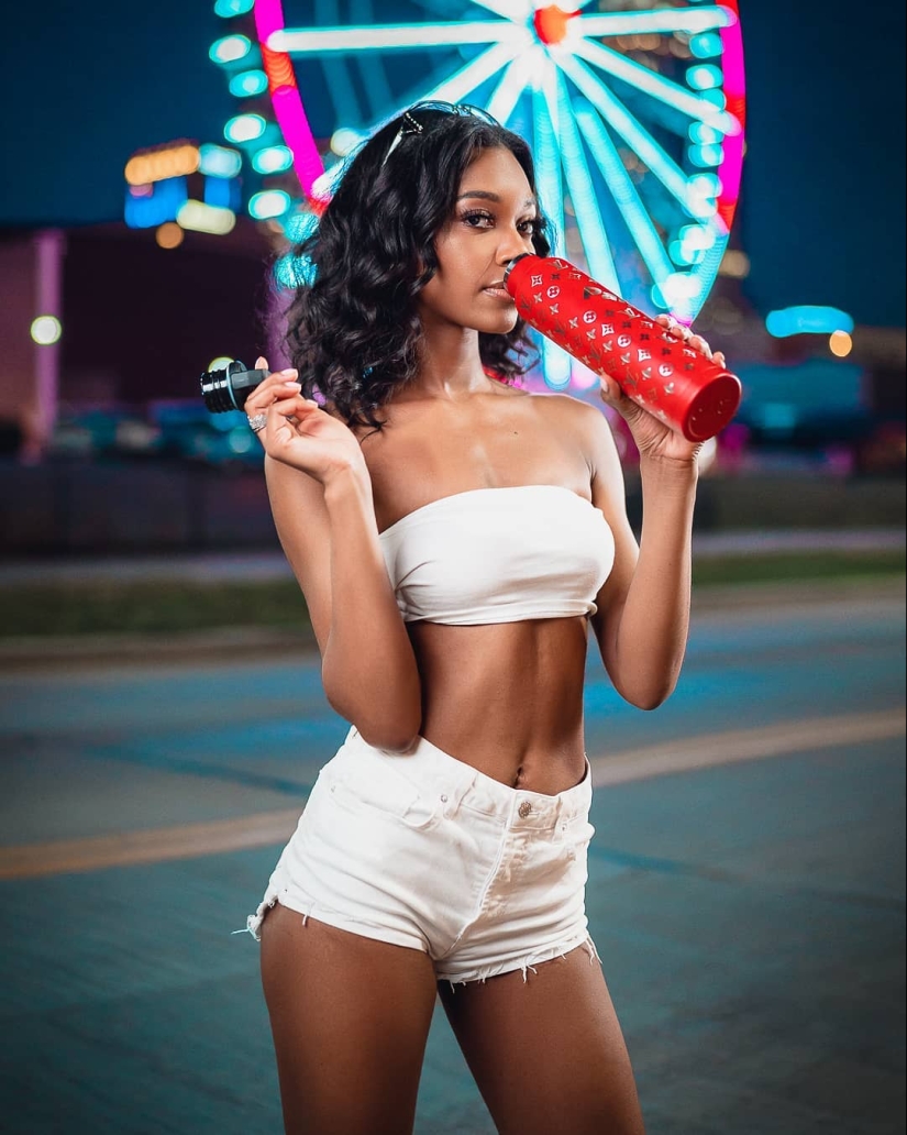 Hermosas fotos de chicas por Ron Hautau Hermosas fotos de chicas por Ron Hautau