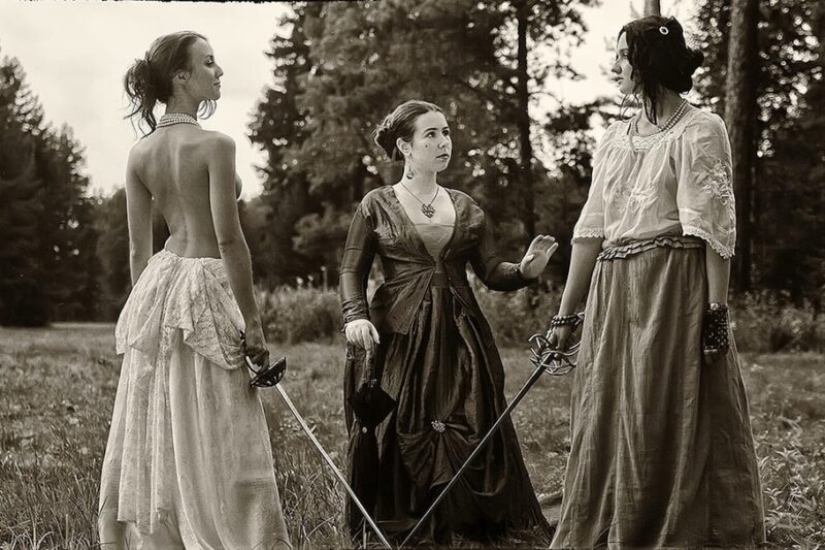 History of women's duels History of women's duels