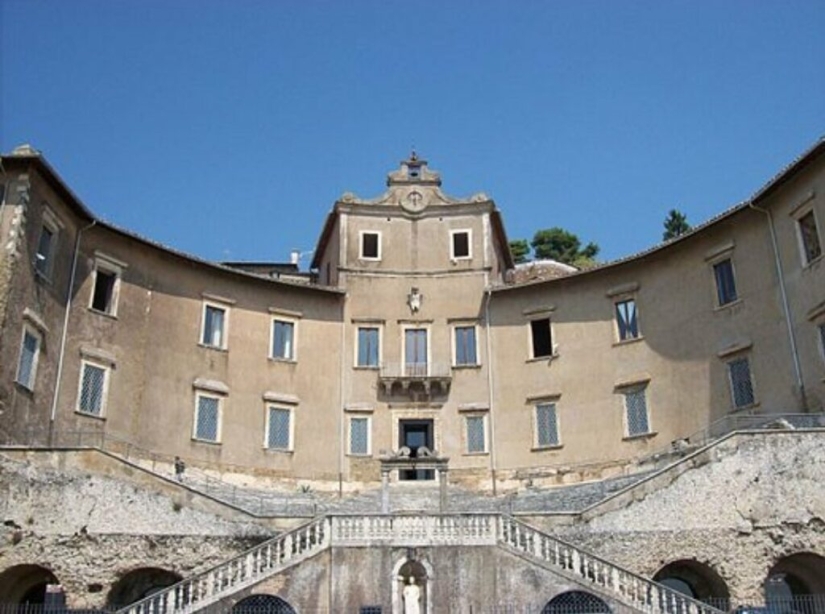 Holographic Carvilio Ring - A Unique Jewelry Masterpiece of Ancient Rome