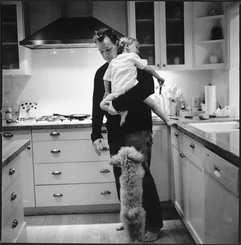 Hombres temprano en la mañana