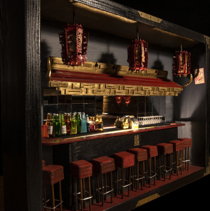 Honey, I shrunk the beer: American miniature makes an exact copy of bars