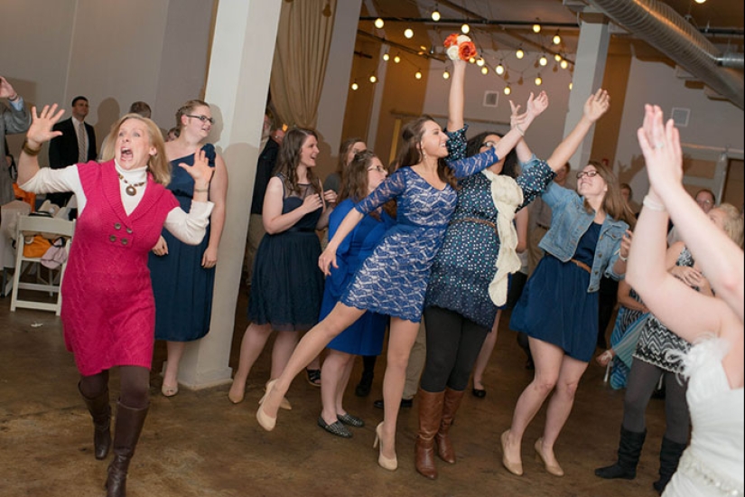 How children, animals and guests spoil wedding photos How children, animals and guests spoil wedding photos