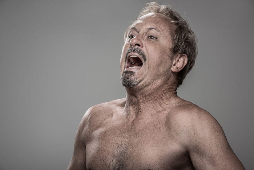 How do people react to being hit with a stun gun How do people react to being hit with a stun gun