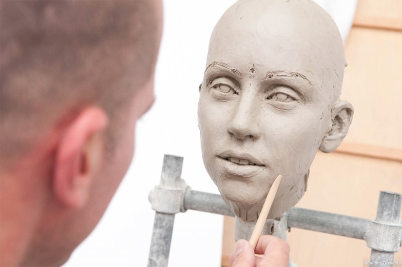 How Madame Tussauds wax figures are made