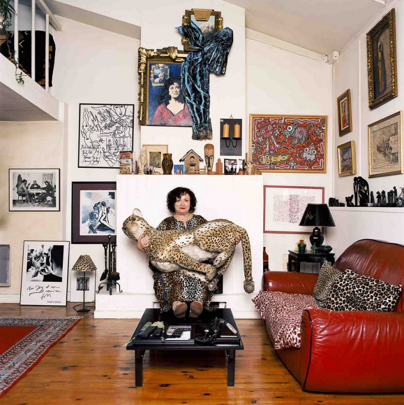 How modern residents of Paris live:" 75 Parisians " by Baudouin How modern residents of Paris live:" 75 Parisians " by Baudouin