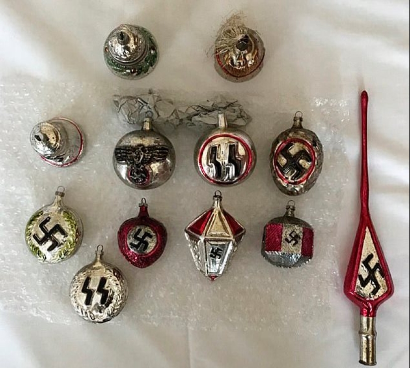 How Old Christmas Tree Decorations Can Make You a Millionaire (Or Not) How Old Christmas Tree Decorations Can Make You a Millionaire (Or Not)