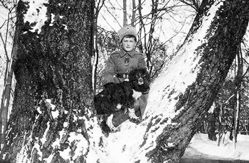 How the Romanov family lived their last days before their tragic execution