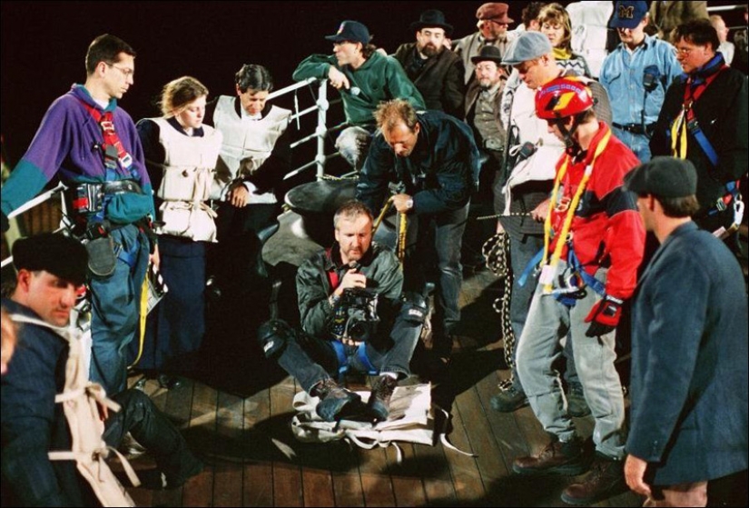 How the Titanic was filmed: rare photos from the filming How the Titanic was filmed: rare photos from the filming