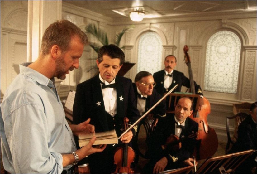 How the Titanic was filmed: rare photos from the filming How the Titanic was filmed: rare photos from the filming