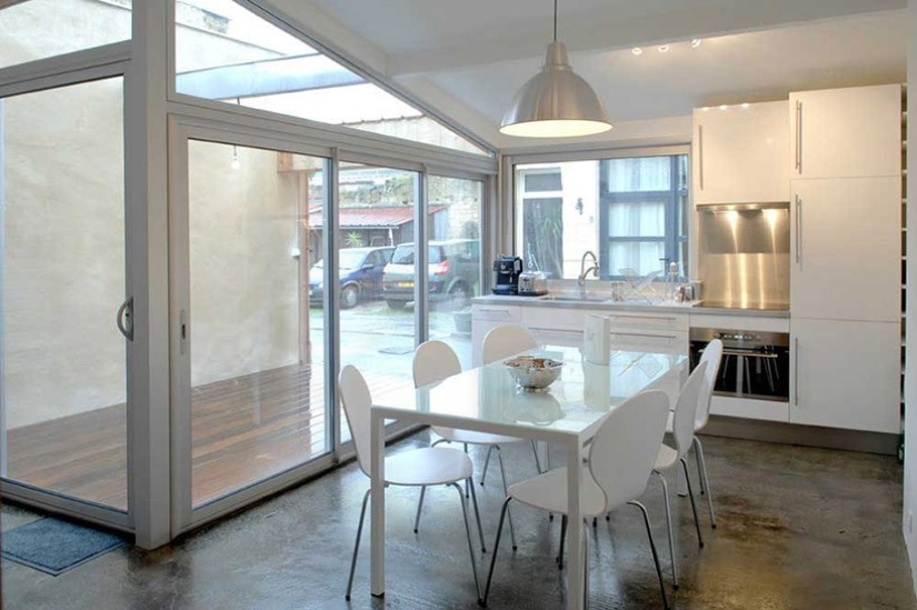 How to make a real apartment out of a garage How to make a real apartment out of a garage