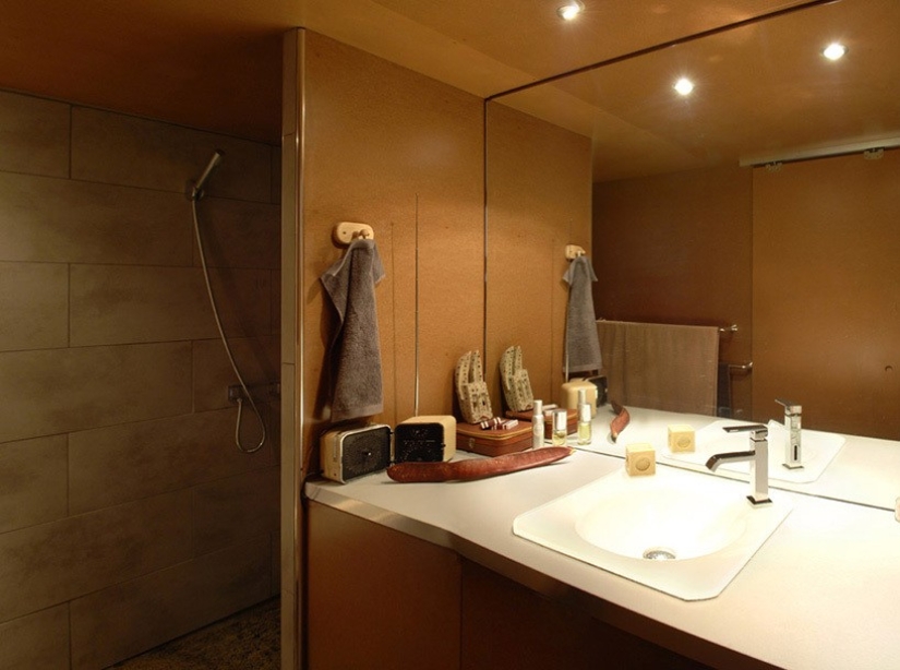 How to make a real apartment out of a garage How to make a real apartment out of a garage