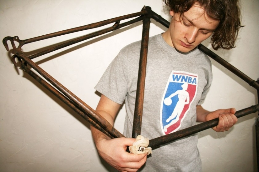 How unusual it is to use Coca-Cola How unusual it is to use Coca-Cola