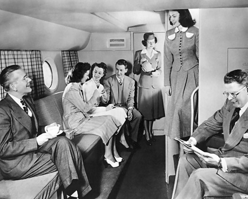 How we used to fly first class: caviar, any alcohol, smoking right in the seat and a full-fledged berth