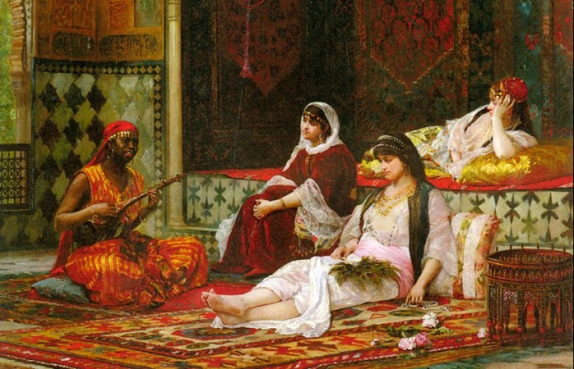 How women lived in Eastern harems, or what is not told in romantic films