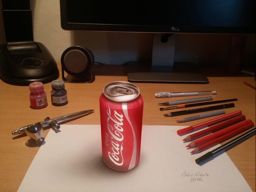 I just want to touch it: hyper-realistic 3D drawings