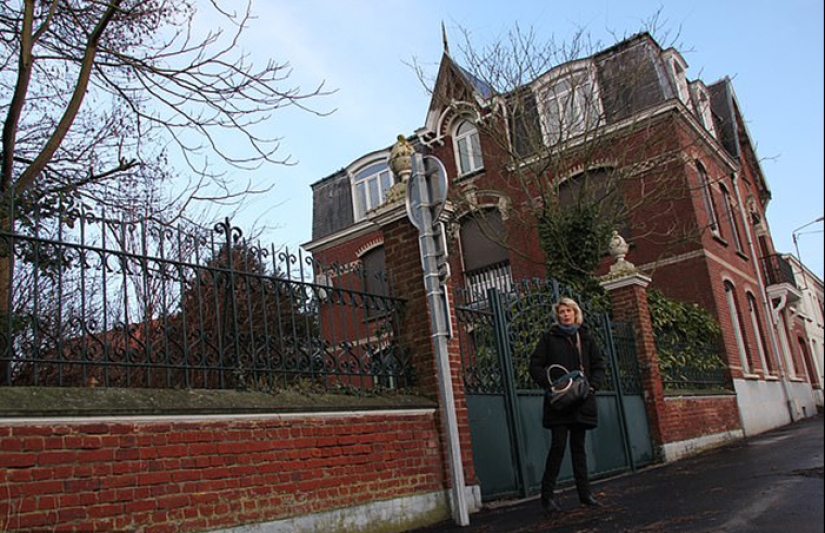 "I was a prisoner of his father 18 years": a scary story Mod Julien, which wanted to grow Superman "I was a prisoner of his father 18 years": a scary story Mod Julien, which wanted to grow Superman