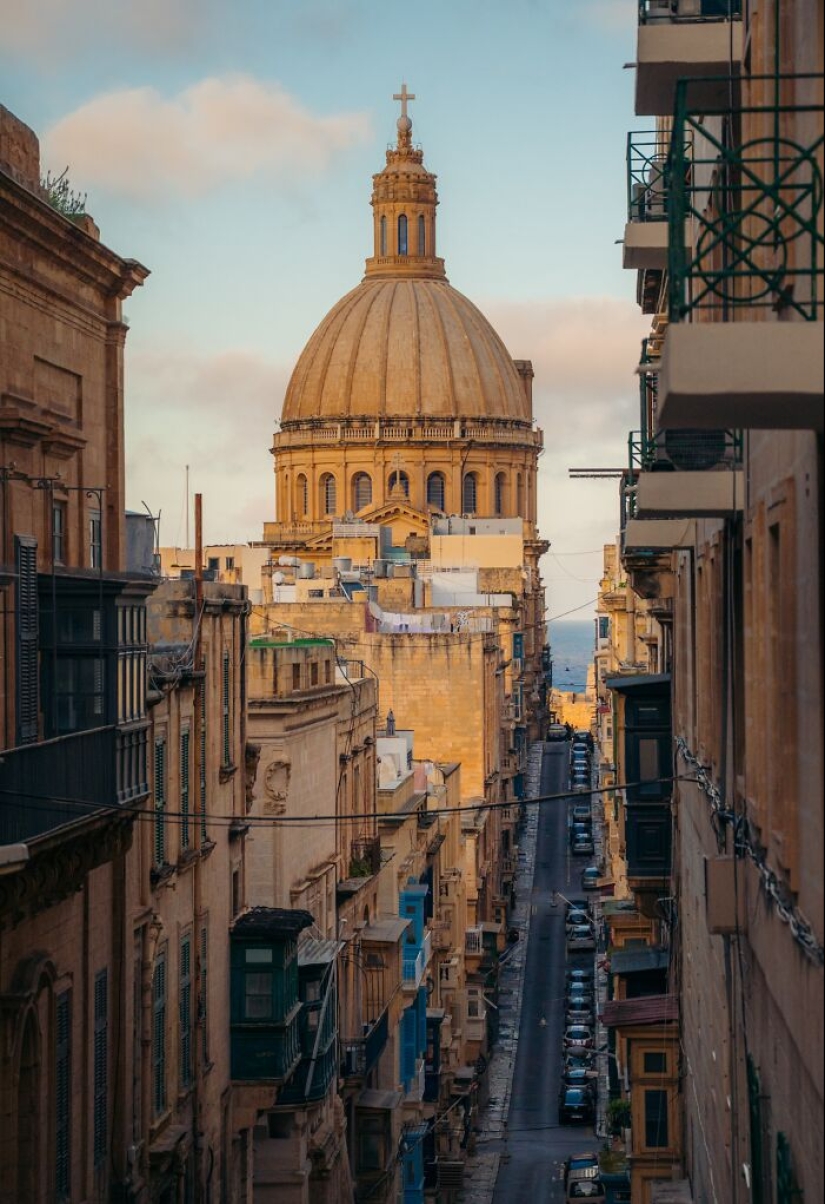 I Went To Valletta, Malta—Here Are 17 Photos That Showcase Its Beauty