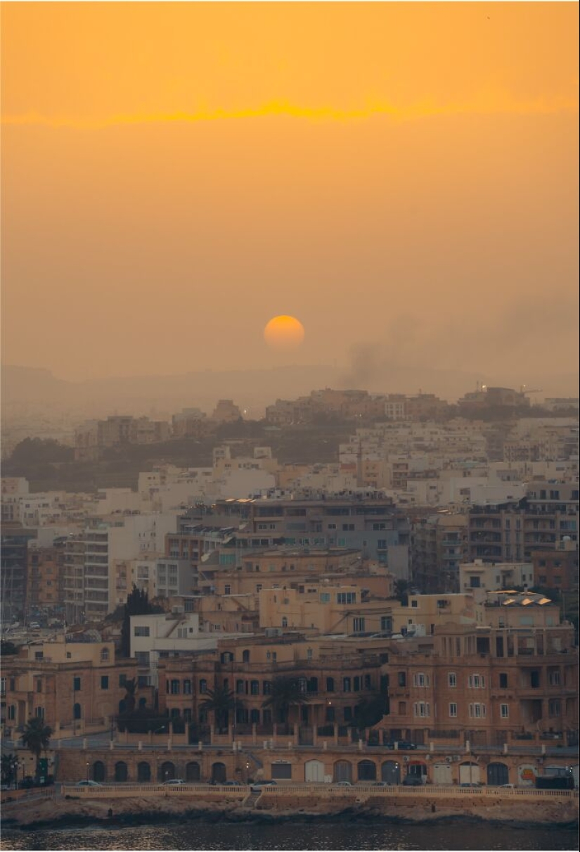 I Went To Valletta, Malta—Here Are 17 Photos That Showcase Its Beauty