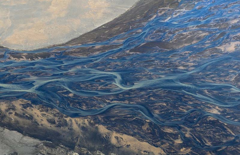 Icelandic rivers - view from above