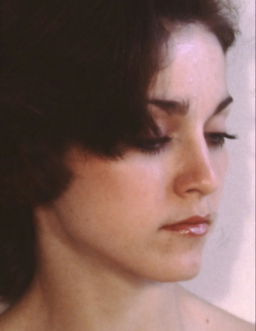 Imágenes desconocidas de una sesión de fotos sincera de Madonna de 18 años Imágenes desconocidas de una sesión de fotos sincera de Madonna de 18 años