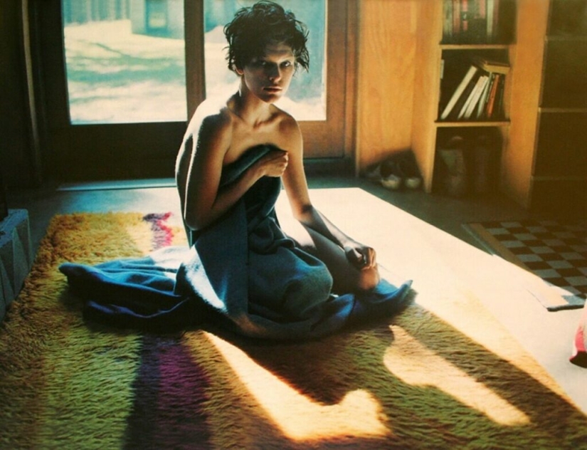 Imágenes inusuales de famosos hooligans de la fotografía de moda de Jürgen Teller Imágenes inusuales de famosos hooligans de la fotografía de moda de Jürgen Teller