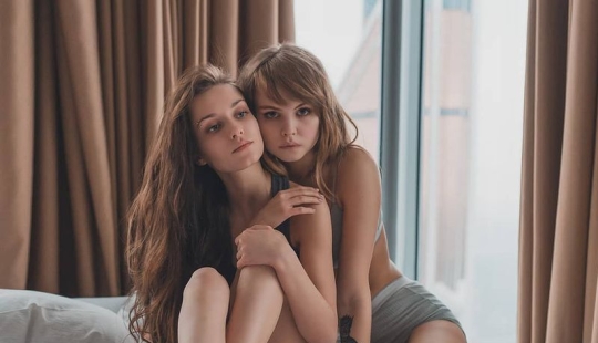 Imágenes suaves de niña en las obras de la fotógrafa rusa Daria Klepikova