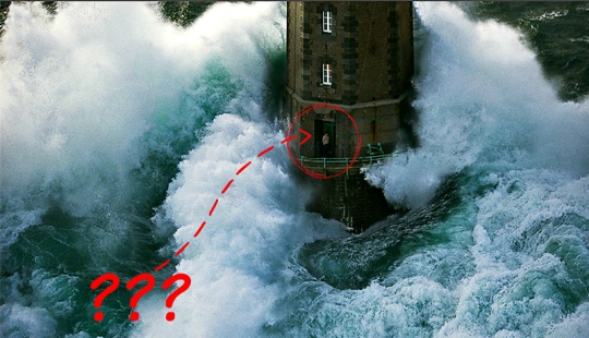 In the middle of the storm: did the lighthouse keeper from the legendary photograph survive? In the middle of the storm: did the lighthouse keeper from the legendary photograph survive?
