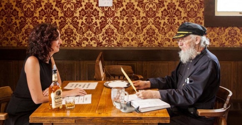 In the mouth of my feet: the glorious history of the Canadian club of alcoholics "Sour Finger»