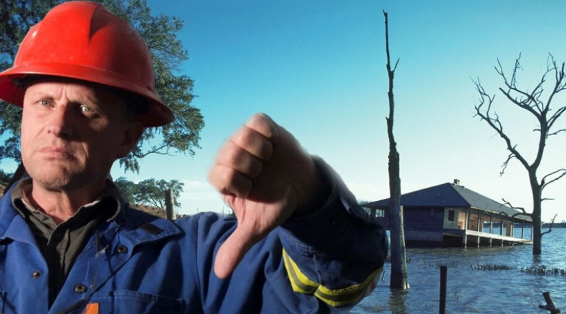 Incidente del lago Pener: cómo un agujero en el fondo succionó una plataforma de perforación, 11 barcazas y una isla Incidente del lago Pener: cómo un agujero en el fondo succionó una plataforma de perforación, 11 barcazas y una isla