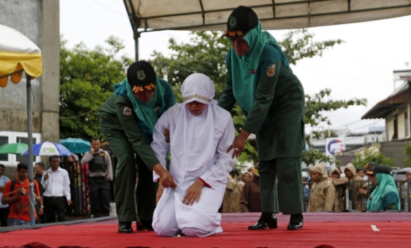 Indonesian female executioners