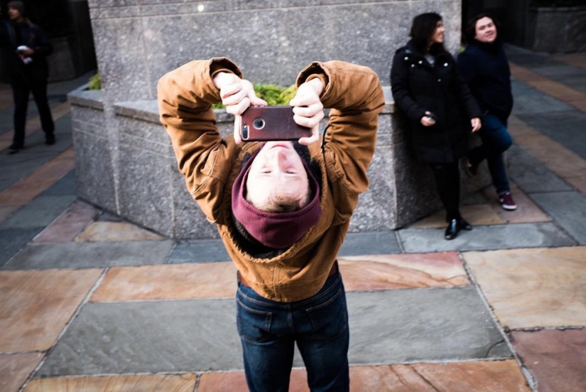 Inesperadas escenas de la calle de nueva York y tel Aviv en la lente del maestro de la calle-foto por Ronen Berka Inesperadas escenas de la calle de nueva York y tel Aviv en la lente del maestro de la calle-foto por Ronen Berka