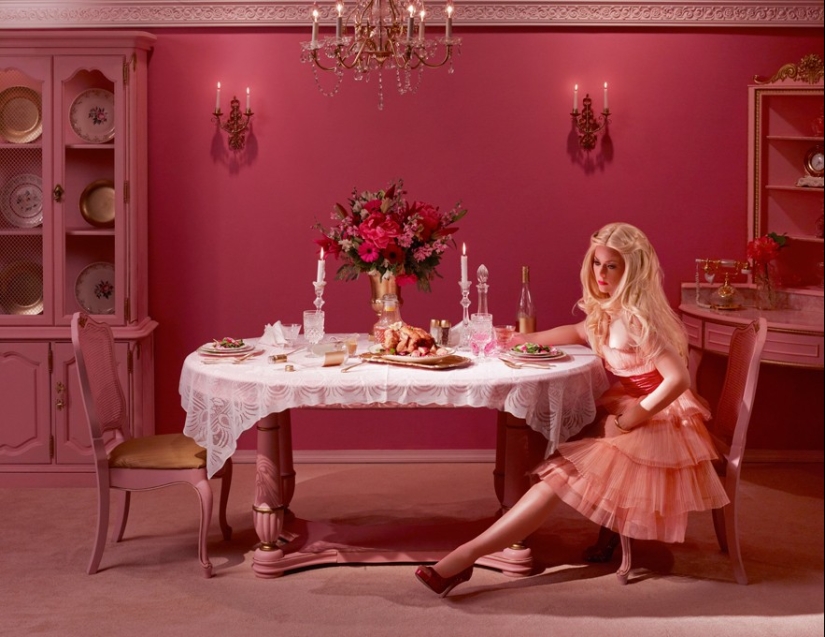 Infierno en una casa de muñecas: A Ken no le gusta Barbie Infierno en una casa de muñecas: A Ken no le gusta Barbie