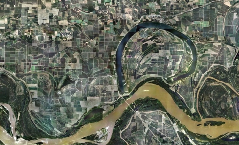 Interesting objects "Google Earth"